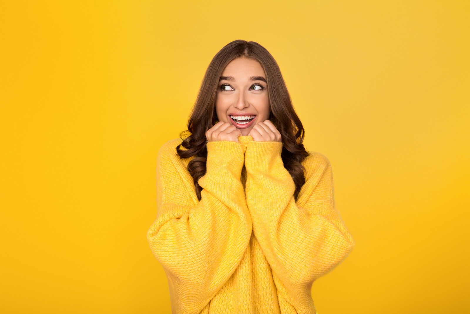Smiling parent using Sitterz